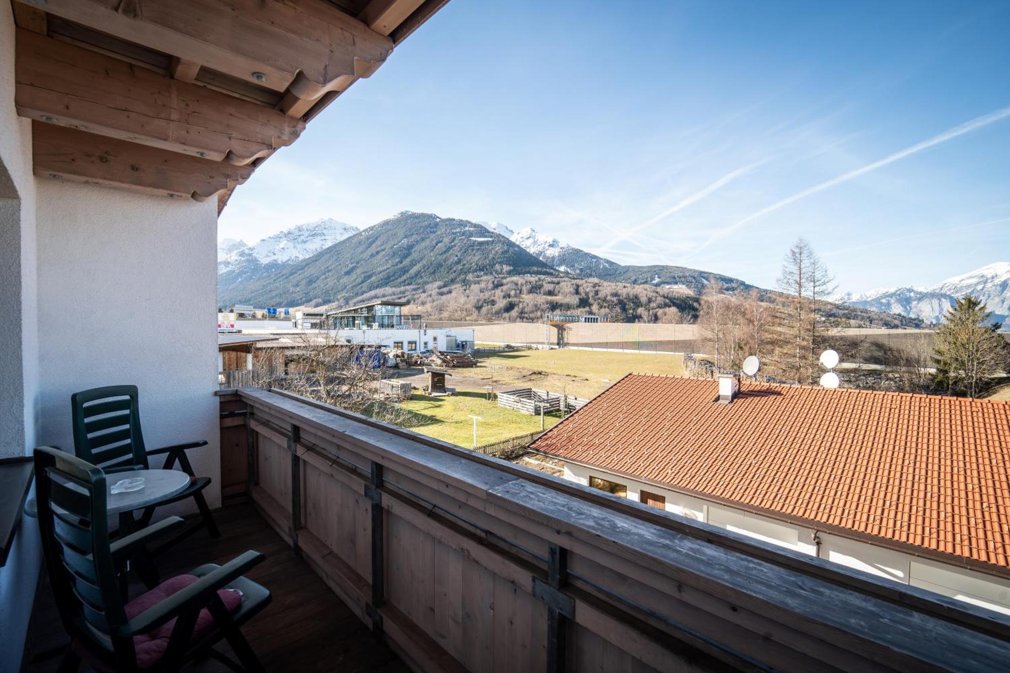 Pension Sonnenheim Шенберґ-ім-Штубайталь Екстер'єр фото
