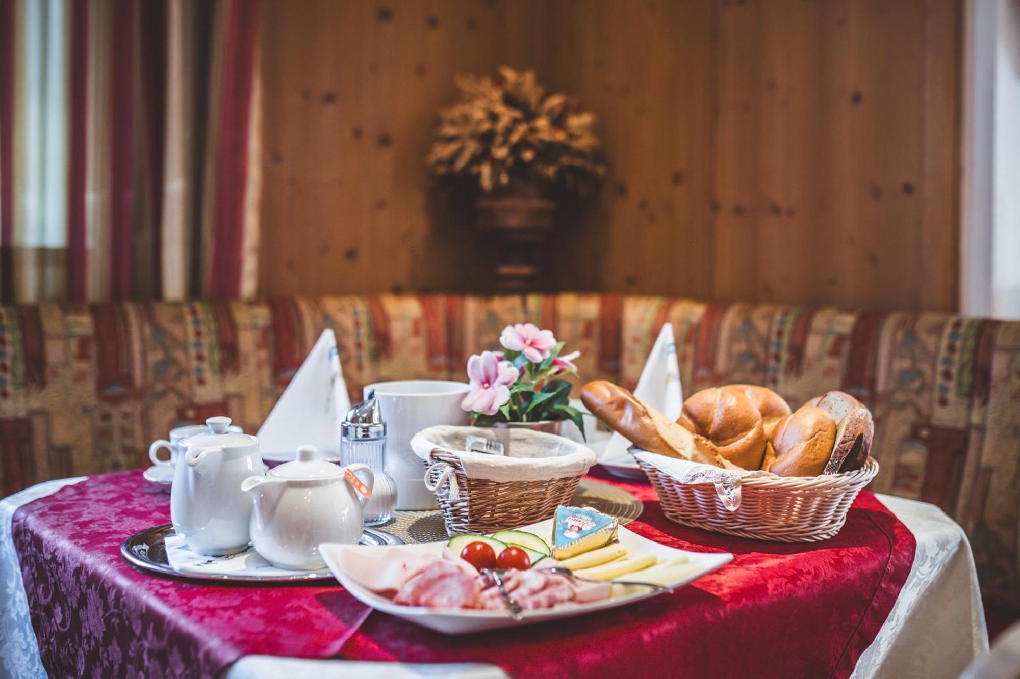 Pension Sonnenheim Шенберґ-ім-Штубайталь Екстер'єр фото
